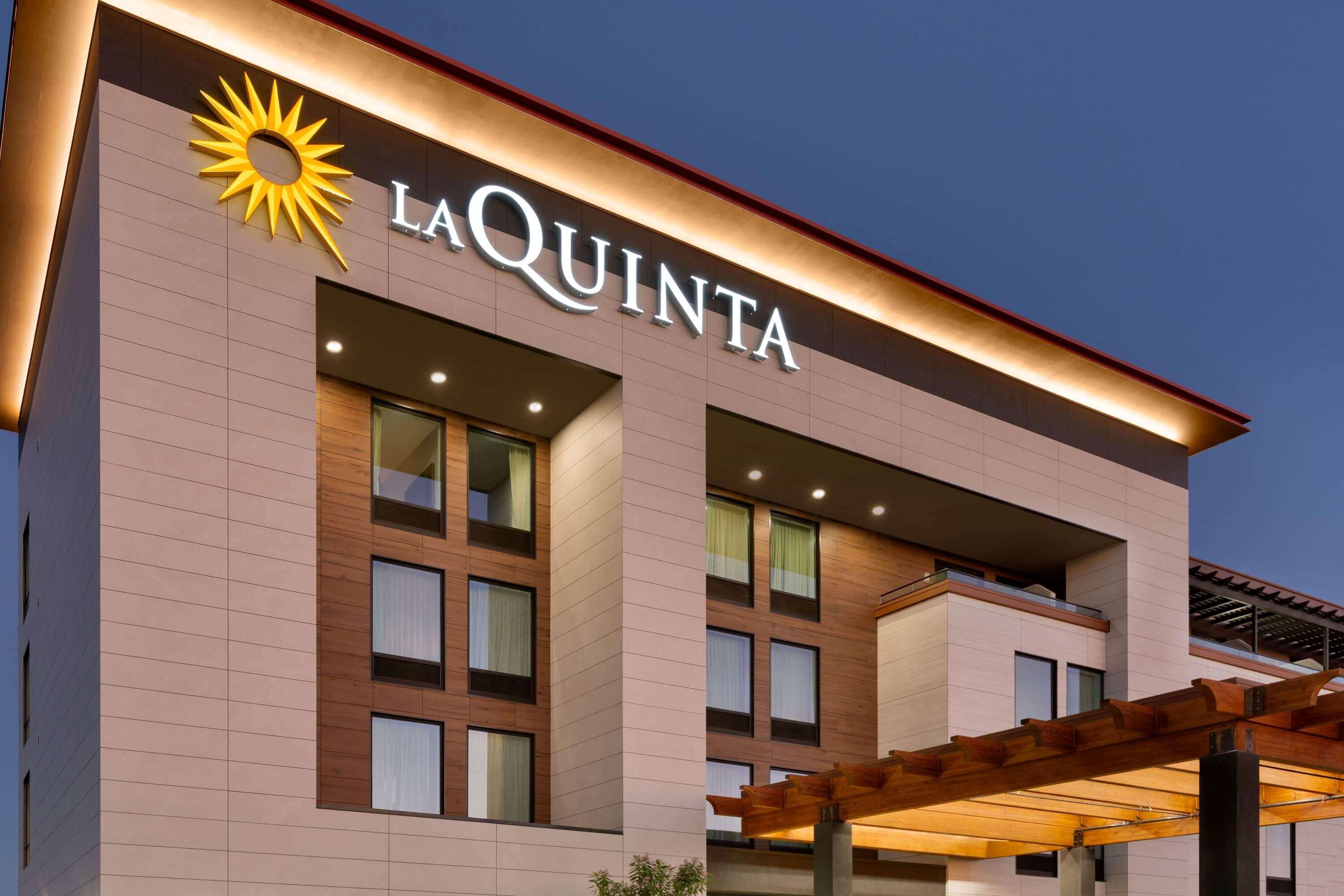 La Quinta Inn & Suites By Wyndham Santa Rosa Sonoma Luaran gambar